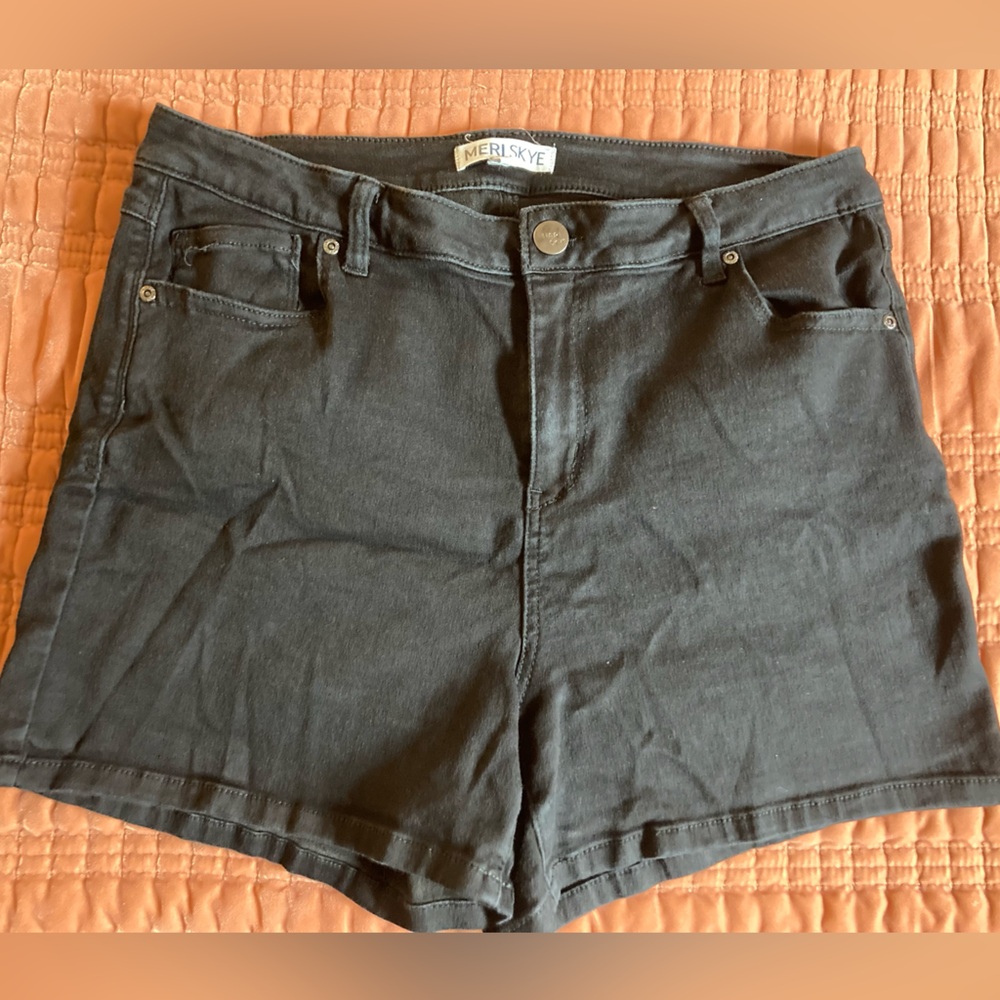 Meri Skye Super Soft Shorts Size 18W
